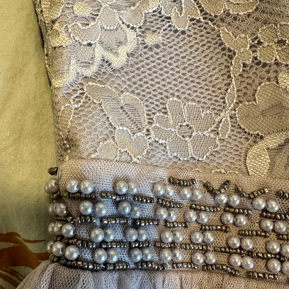 Lace and tule dress size 18 - Picture 6 of 6
